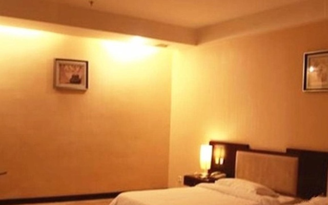 Yifeng Hotel – Guest Rooms – Shenzhen