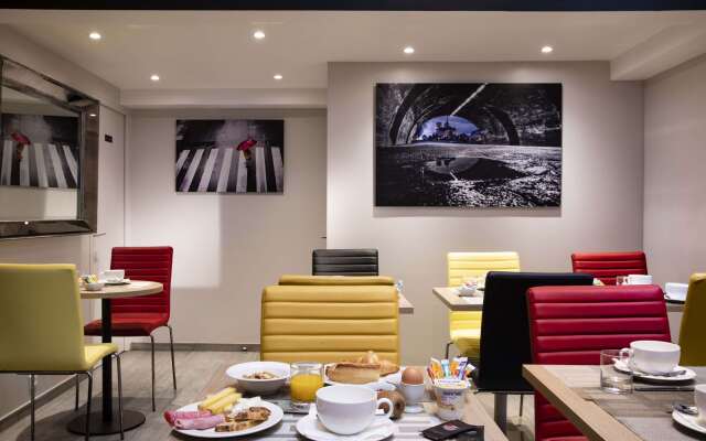Hotel Montparnasse St Germain
