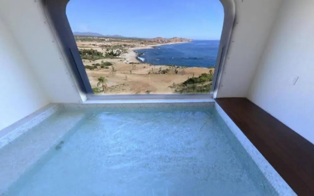 Spacious 4 BR Apt in Cabo