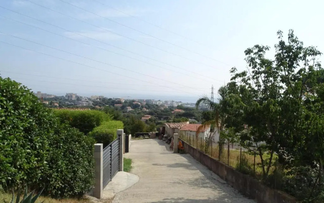 T2 calme avec vue mer et borne de recharge