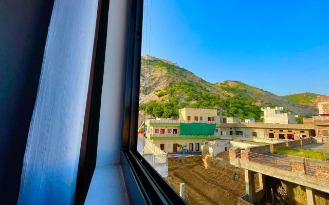 Nahargarh Palace