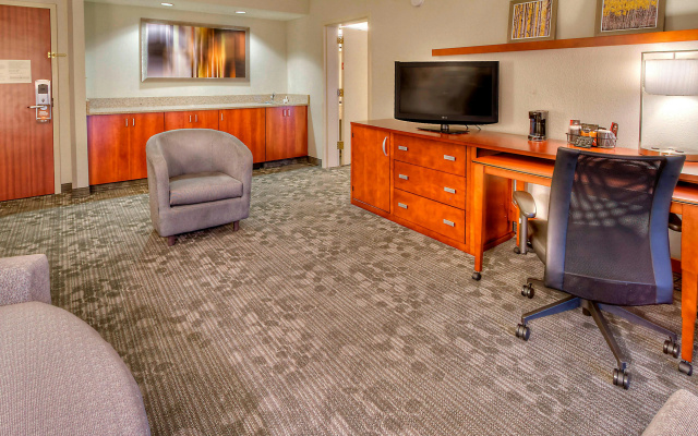 Courtyard by Marriott Burlington