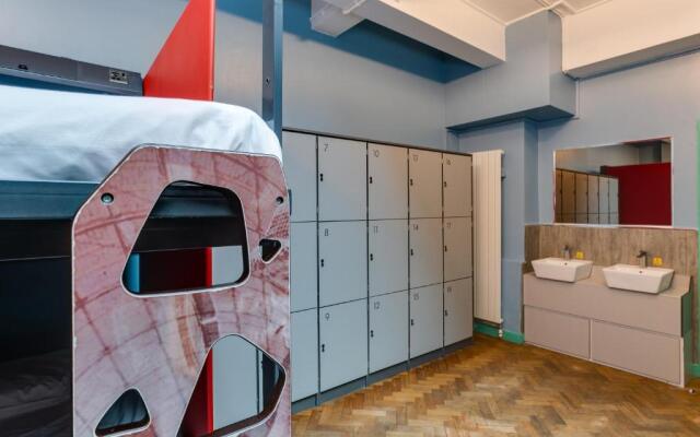 Clink 261 Hostel
