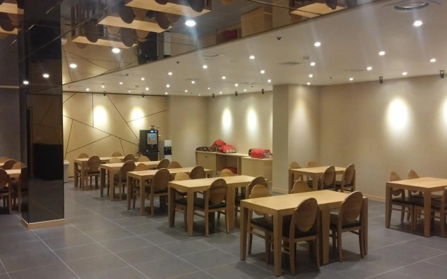 Hotel Almond Busan Station