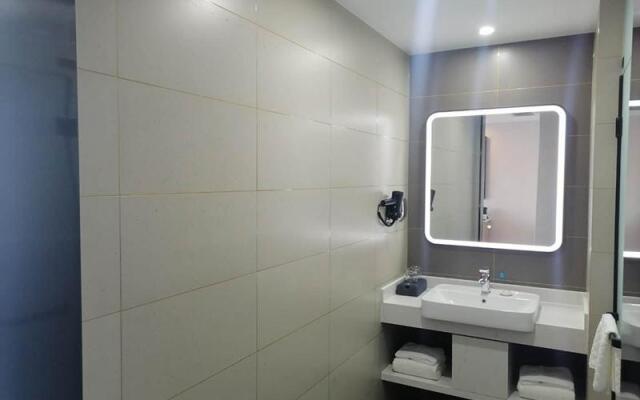 UP AND IN Hotel Shandong Weifang Kuiwen District People Hospital