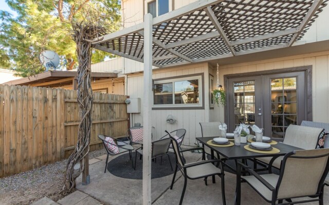 Lodge Townhouse 2 Bedroom Townhouse by Redawning