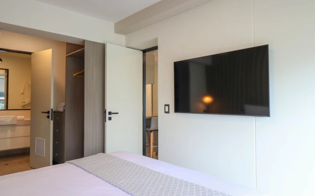 Zip Housing San Isidro