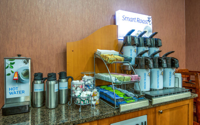 Holiday Inn Express Vernal-Dinosaurland by IHG