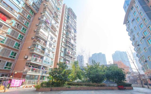 Wuhan Wuchang·Wuchang River Beach· Locals Apartment 00139250