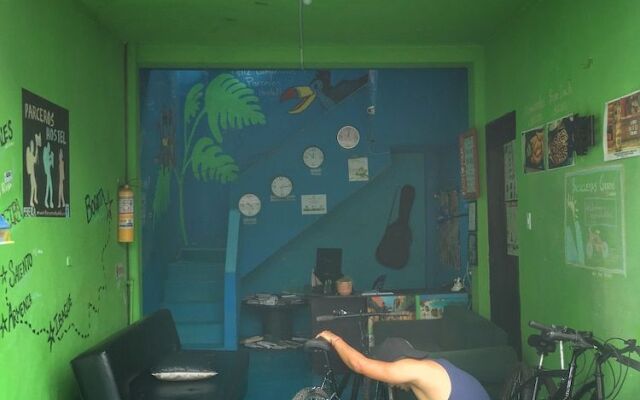 Parceros Hostel