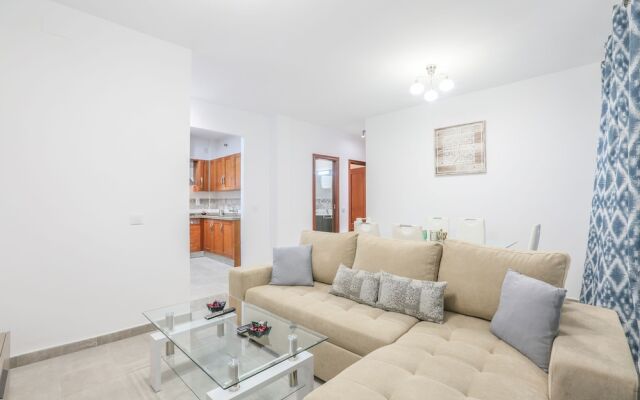 Deluxe Apartment Sol