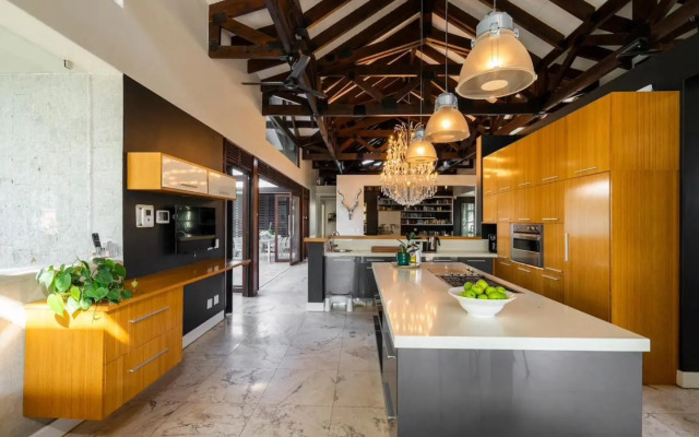 Umhlanga Beach Villa