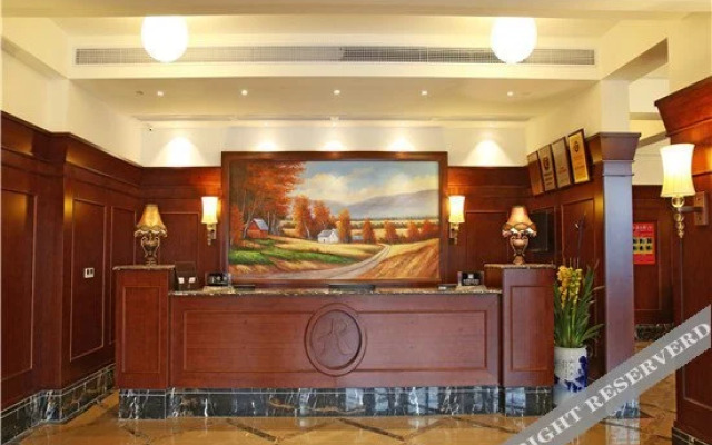Elan Hotel