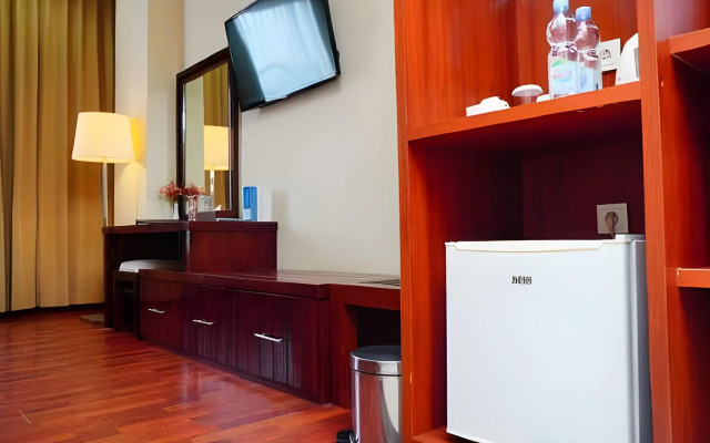 Sutan Raja Hotel & Convention Palu