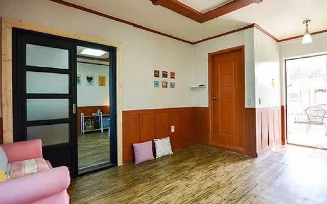 Namisum Lake Pension