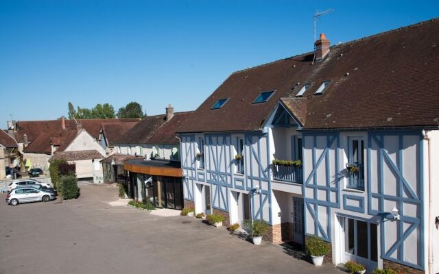 Aux Maisons (Relais du Silence)