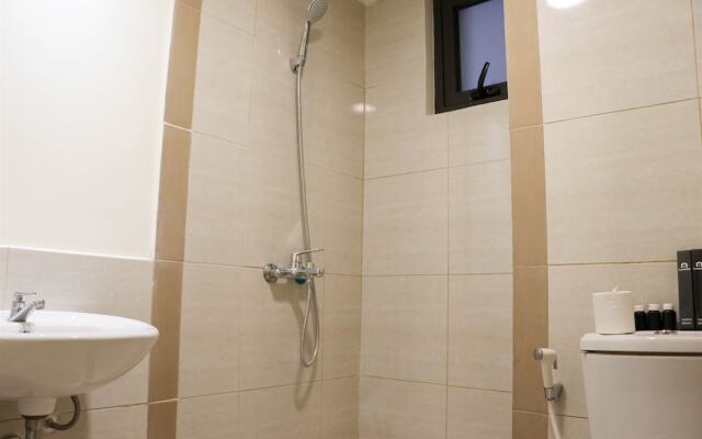 Comfy And Simply 2Br At Meikarta Apartment