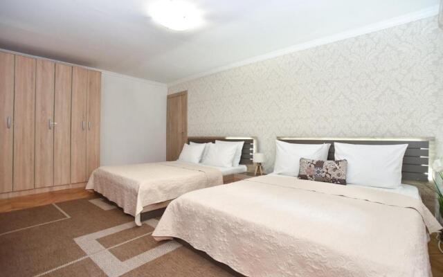 Palm square apartment 1