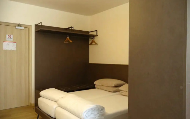 Family Bike Residence