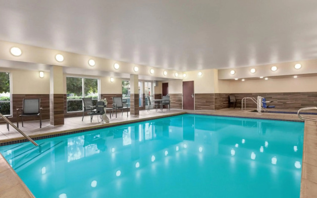 Fairfield Inn by Marriott Visalia Sequoia