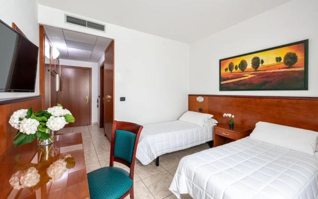 Rivoli Hotel