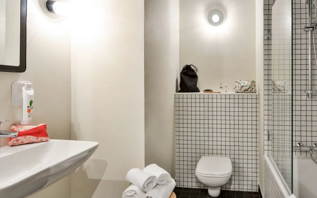 ibis Styles Lyon Meyzieu Arena Stadium