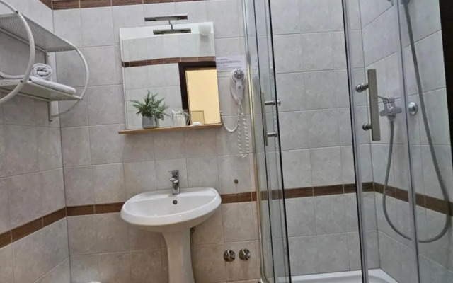Hotel Drava