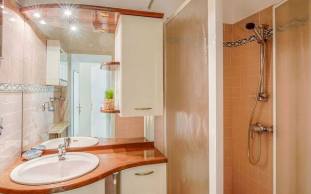 Apartment LAmiral Cagnes-sur-Mer 32129