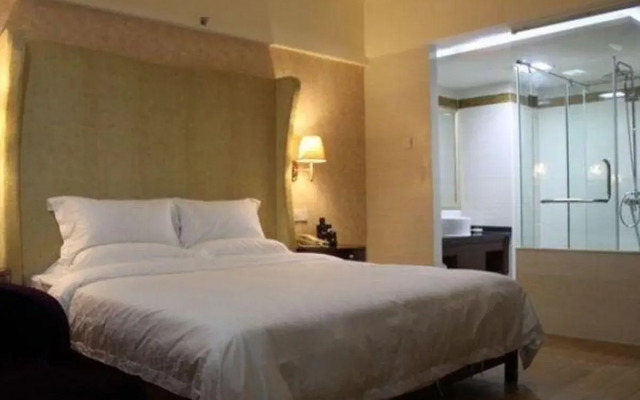 Blue Sea Sunny Hotel