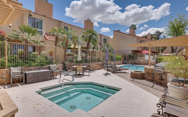Golf Views & Pool Access: Central Scottsdale Condo