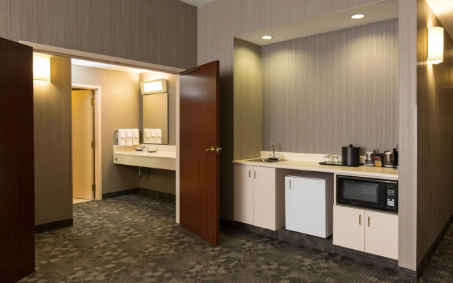 Courtyard by Marriott Kansas City East/Blue Springs