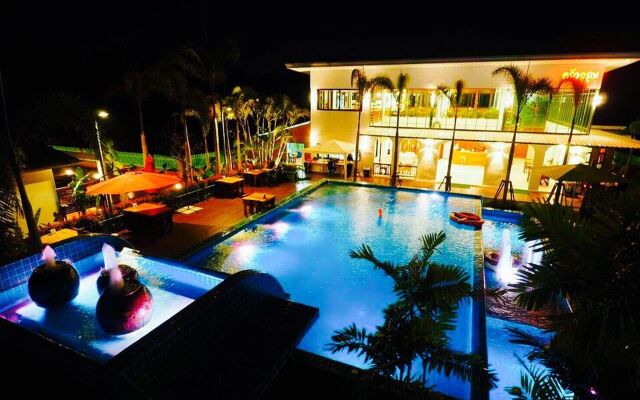 IP Plus Resort Chanthaburia - Halal Hotel