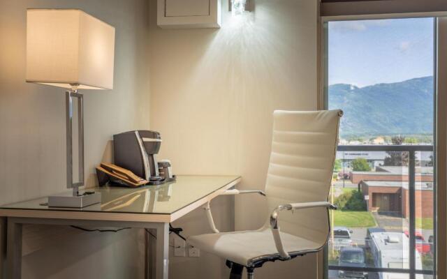 Quality Inn Sunshine Suites