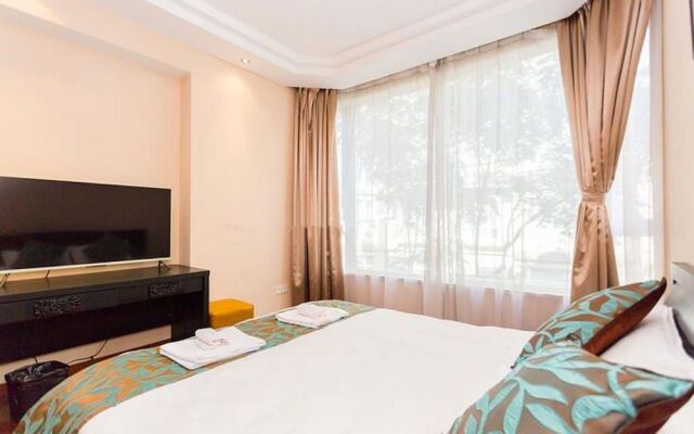 Jhouse Hongqiao Villa 5