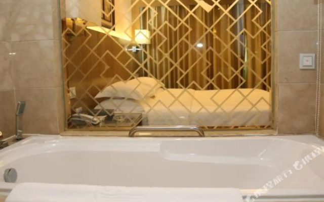 Donghai Hotel