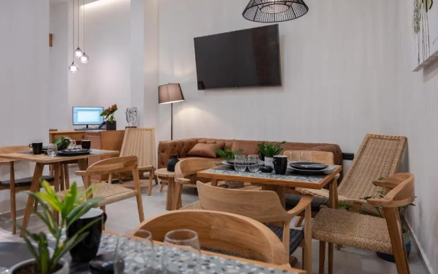 Marea Boutique Suites