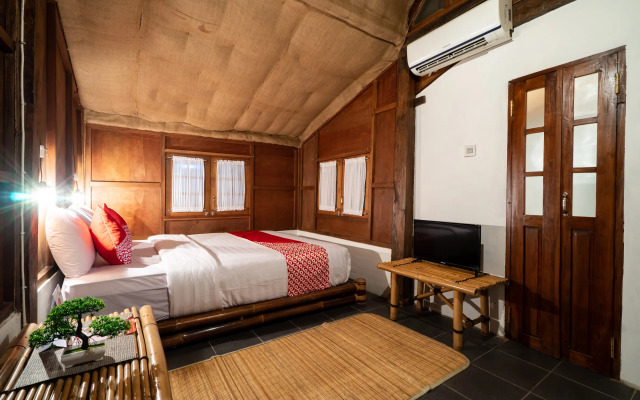 Hotel O Putroyono Homestay