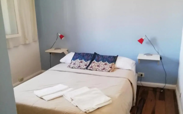 La Casa Roja Arroyito Rio