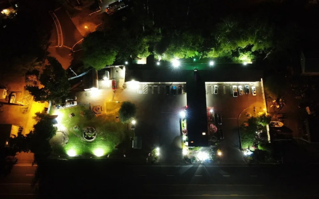Ocean Breeze Motel