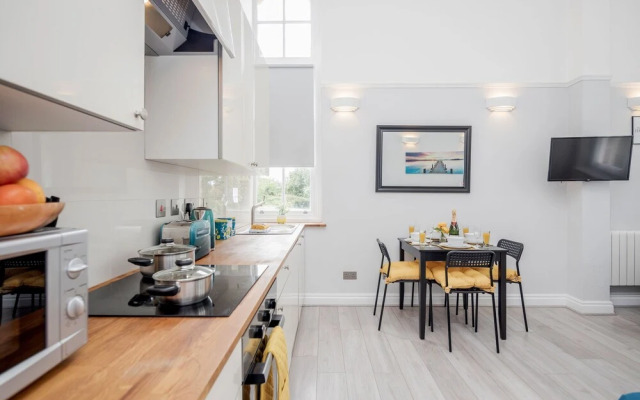Watford Junction Suite - Modernview Serviced Accommodation
