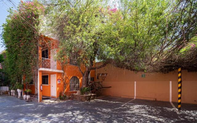 Hotel Posada Bugambilias