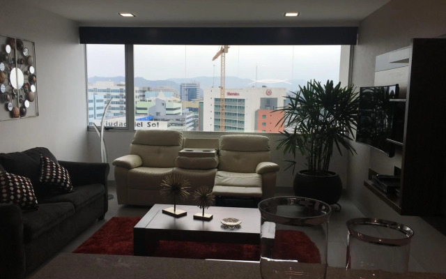 Quo Luxury Apartments