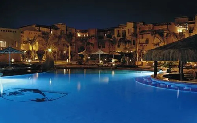 Grand Plaza Resort