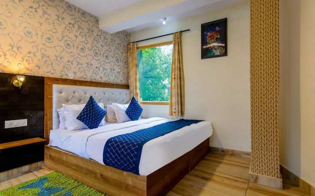Fabhotel Negis Shivalaya
