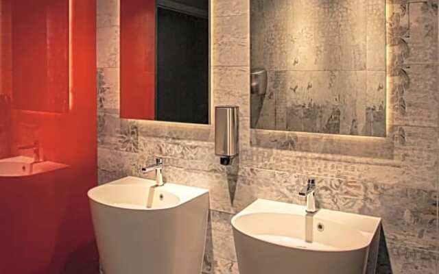 Abton Hotel