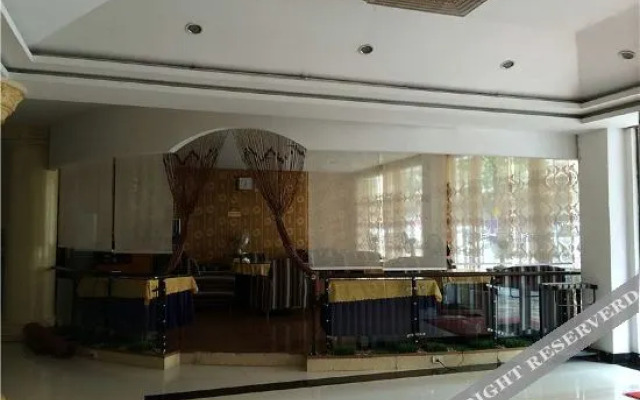 Tuke China Playin Hotel