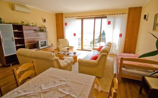 Apartment Marko