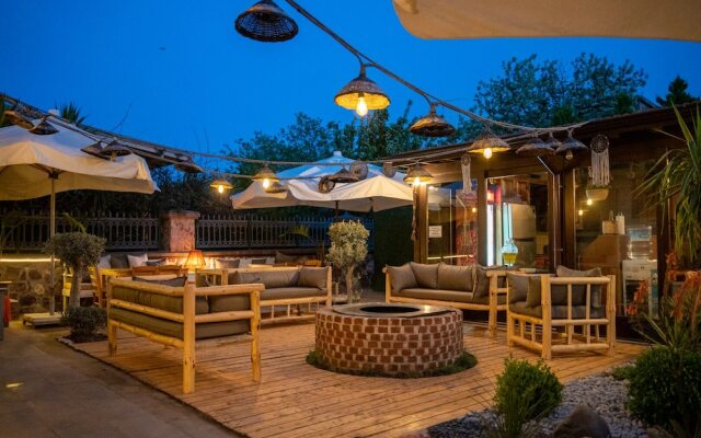 Ajlan Bohemian Hotel