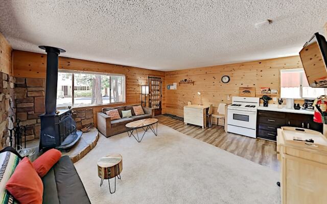 40256est 3 Bedroom Home