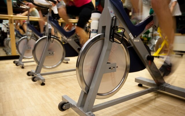 400fairg 3 Bedroom Condo